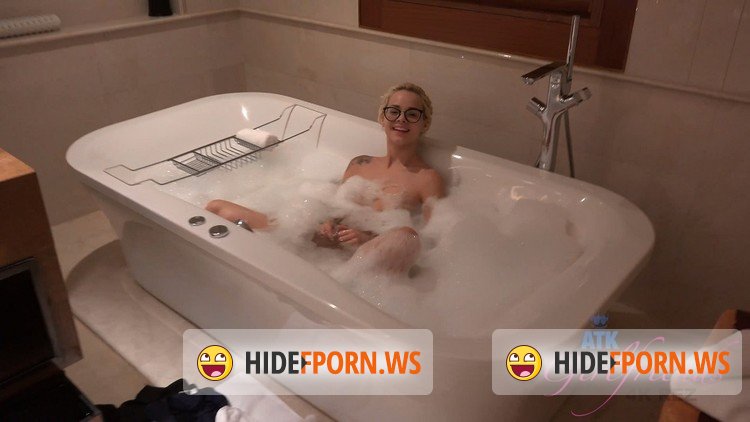 ATKGirlfriends.com - Elsa Jean - Virtual Vacation Malaysia 1/1 [FullHD 1080p]