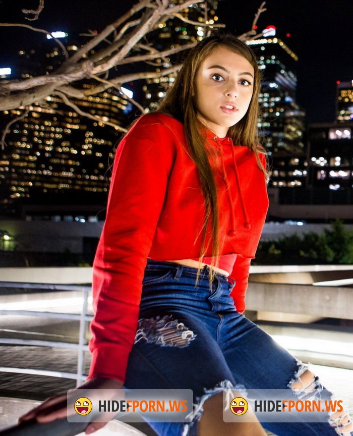TushyRaw.Com - Gia Derza - Bubble Butt [HD 720p]