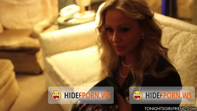 TonightsGirlfriend.com - Julia Ann - Vanilla [FullHD 1080p]