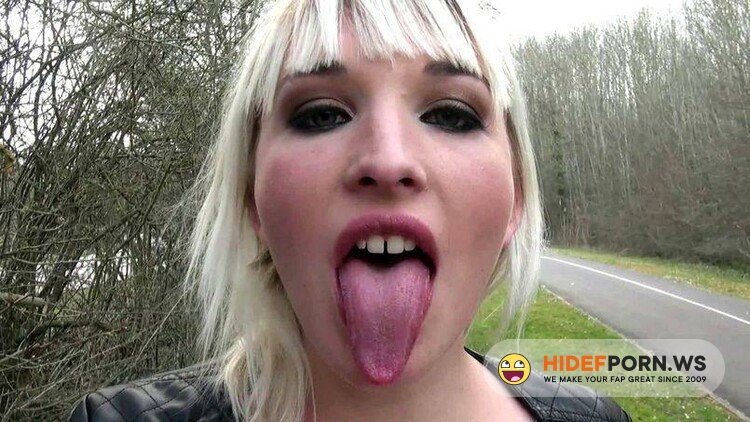 JacquieEtMichelTV.net/Indecentes-Voisines.com - Anthea - Anthea, 20ans, de Rennes, premieres doubles penetrations! [FullHD 1080p]