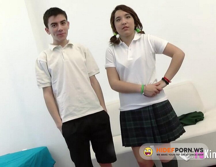 Fakings.com - Jordi, Cris. - 18 a nos, solo ha conocido 5 pollas, NUEVO ESCANDALO: se escapa del insti de monjas para dedicarse al porno [HD 720p]