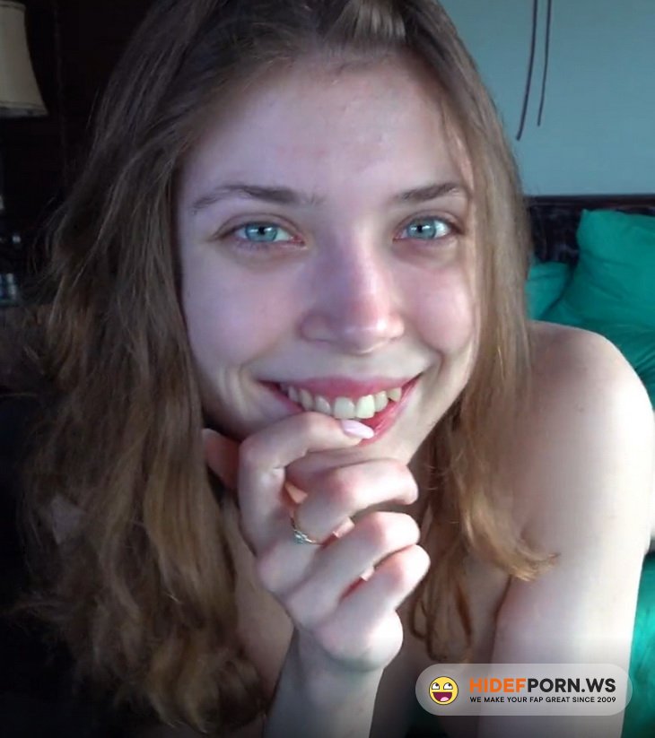 MihaNika69.com - MihaNika69 - Girl Smiling and Looking at the Camera [FullHD 1080p]