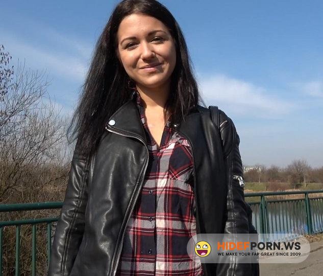 PublicAgent.com/FakeHub.com - Jessica Lincoln - Russian Waitress Fucked in Public [FullHD 1080p]