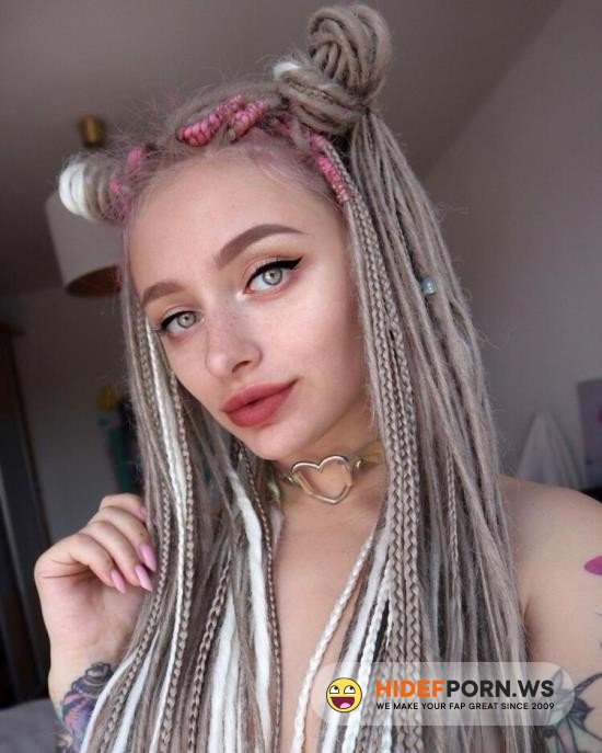 Amateurporn.cc - Leah Meow - Threesome Anal Sex [FullHD 1080p]