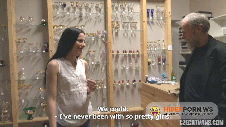 CzechTwins.com/CzechAV.com - Amateurs - Czech Twins 2 [HD 720p]
