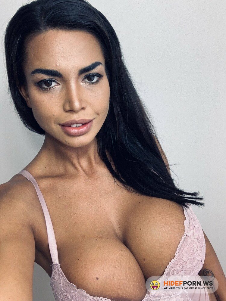 CzechBoobs.com - Chloe Lamour - HARD DICK FOR BUSTY CHLOE [FullHD 1080p]