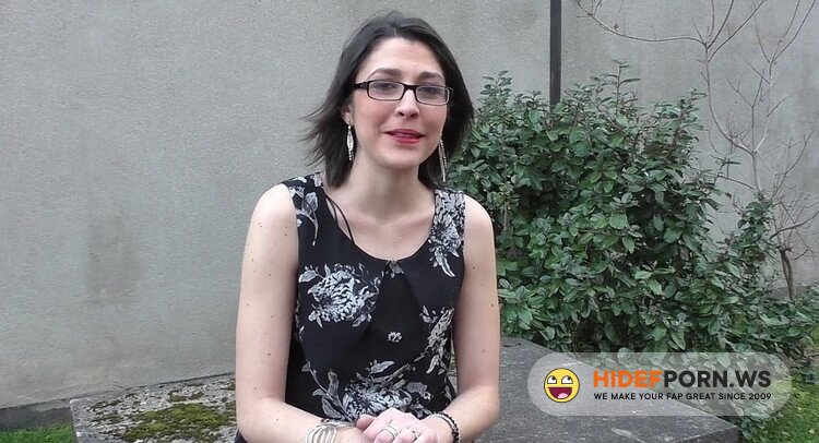 JacquieEtMichelTV.net - Celine - Doubles a gogo pour Celine [FullHD 1080p]
