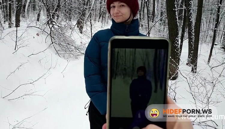 Chaturbate.com - 1twothreecum - Walk in Snowy Forest Turned into Choking on Hot Cum [FullHD 1080p]