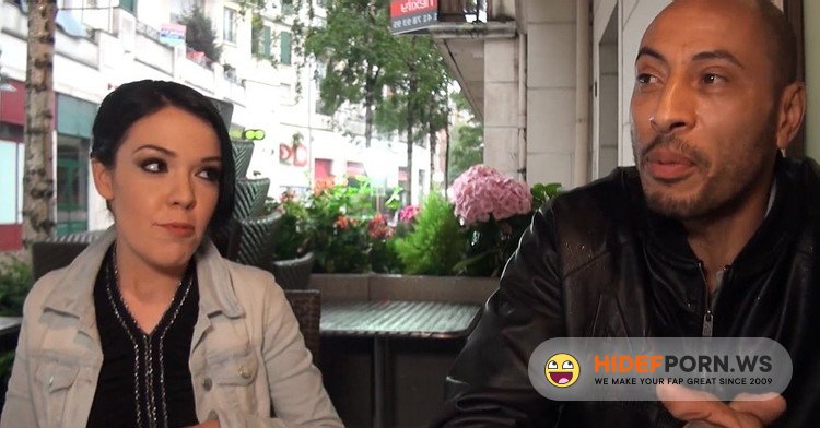 JacquieEtMichelTV.net - Roxane - Roxane, 23ans, d'Alfortville [FullHD 1080p]