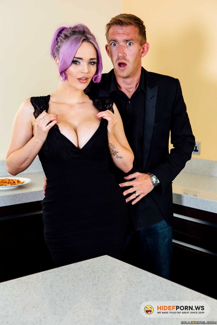 RealWifeStories.com/Brazzers.com - Jasmine James, Skyler Mckay - The Dinner Invitation [HD 720p]