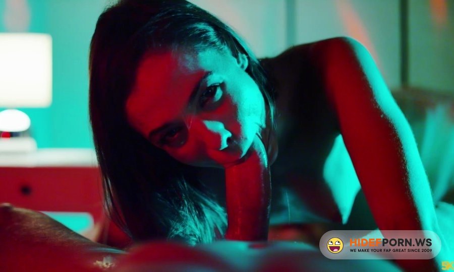 5KPorn - Anastasia Brokelyn - Strip For You [2020/FullHD]