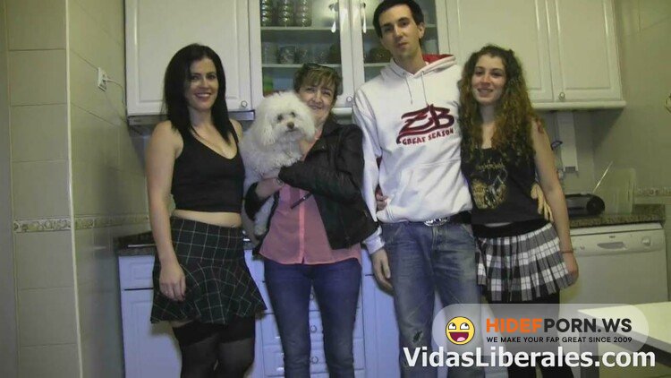 VidasLiberales / Fakings - Laura Brey And Montse - La madura mas viciosa conoce a los yogurines mas cerdos. SE TENIAN GANAS (y se nota) [HD 720p]
