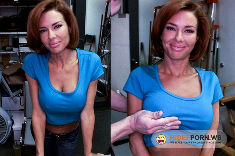 BackRoomFacials.com/BangBros.com - Veronica Avluv - Big tit MILF squirts in the backroom [HD 720p]