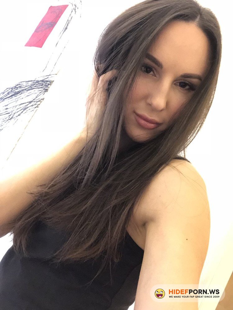 HeavyOnHotties.com - Lilu4u aka Lilu, Lilu Moon - Piece of Borsch [FullHD 1080p]