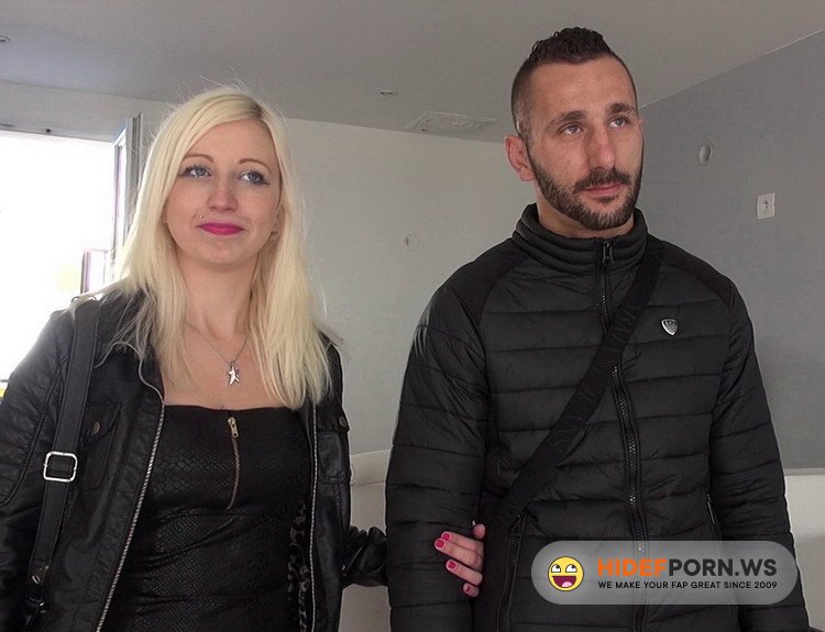 JacquieetMichelTV.net/Indecentes-Voisines.com - Lize - Lize du palace au chantier... [FullHD 1080p]