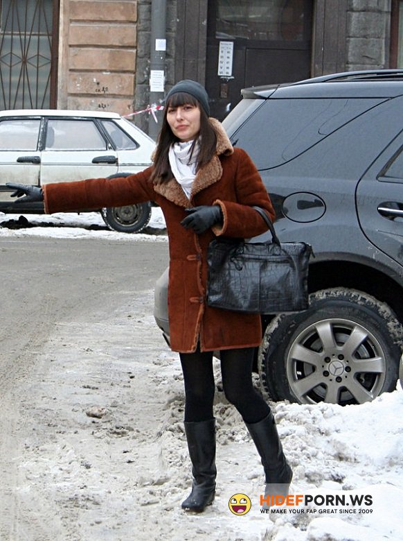 PickupGirls.com - Amateur - Pickup And Fuck Russian Girl At Winter [HD 720p]