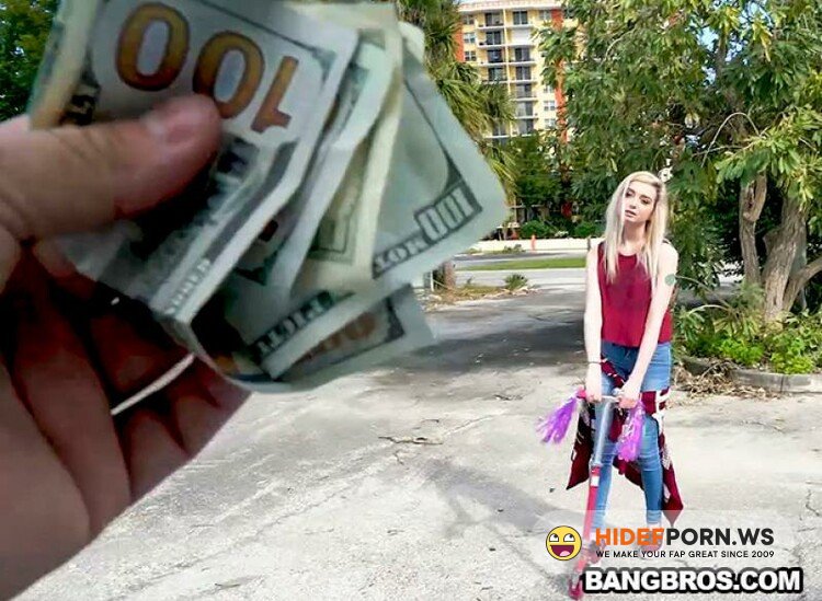 BangBus.com/BangBros.com - Lexi Lore - Horny 19 Year Old Hops on The Bus [SD 480p]