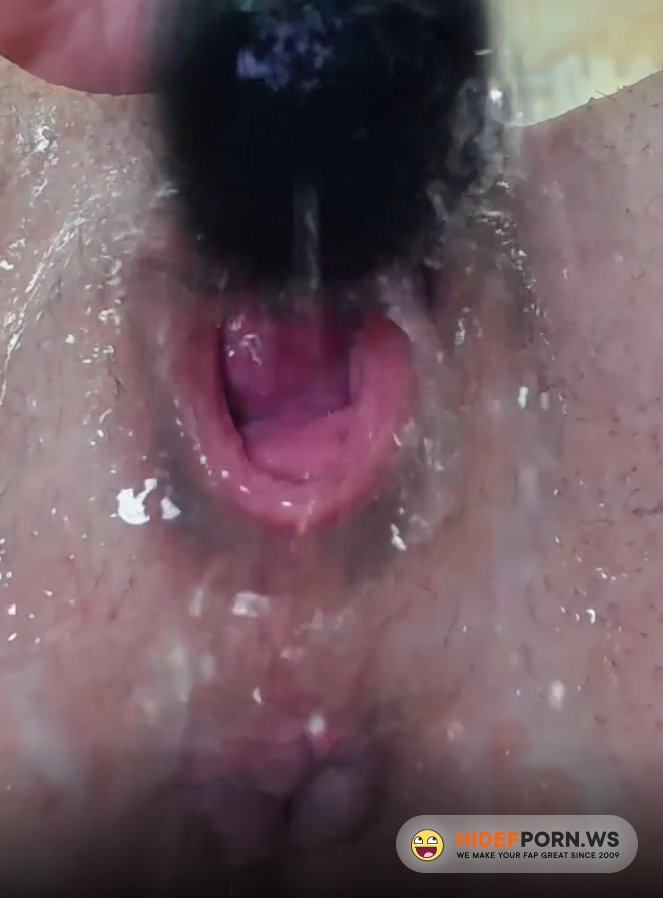 Chaturbate.com - NatalieFlowers - Mega Squirt with Vibrator HitachiThis Toy make me Mad [FullHD 1080p]