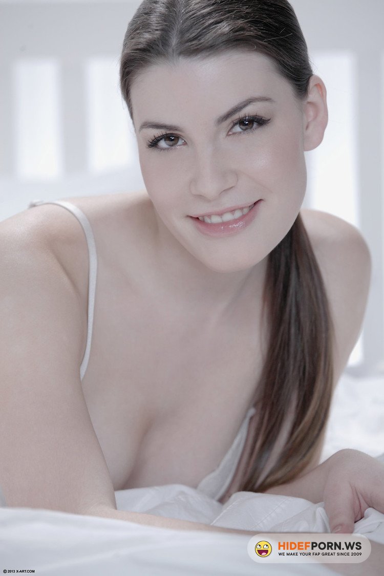 X-Art.com - Sandra (aka Zena Little) - Simply Stunning [FullHD 1080p]