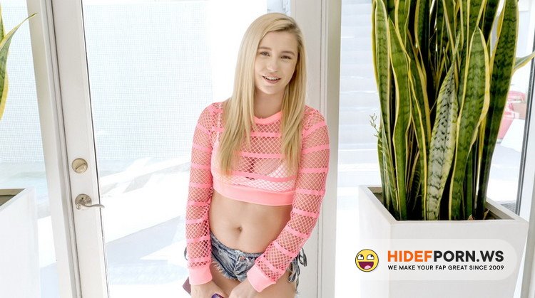 Holed.com - Carolina Sweets - Cheating Girlfriend [HD 720p]