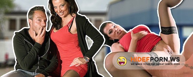 StevenShame - Dacada - Milf Dacada fingers her pussy before a hard dick fucks her pussy Steven Shame Dating [FullHD 1080p]