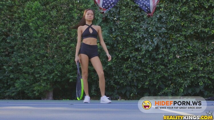 TeensLoveHugeCocks - Vina Sky - Petite Athletic Vina Sky Pounded Hard in the Locker Room [FullHD 1080p]