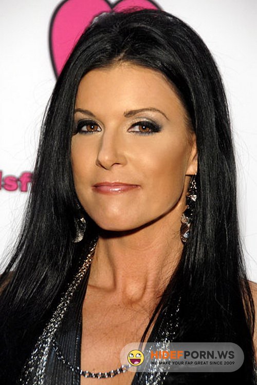 DorcelClub.com - India Summer - 40 years old but still slutty [FullHD 1080p]