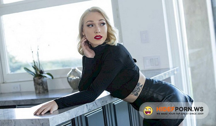 BlackIsBetter.com/Babes.com - Lily Labeau - Pro-Baller [FullHD 1080p]