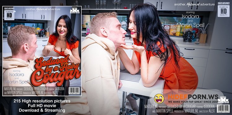 Mature.nl/Mature.eu - Isadora - Hairy cougar Isadora seduces a toyboy in her winterhome [FullHD 1080p]