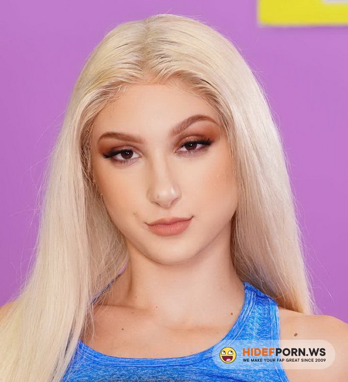 Brazzers.com/BabyGotBoobs.com - Skylar Vox - Stretching Skylar Out [SD 480p]