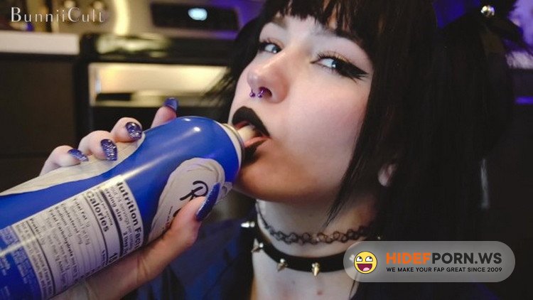 OnlyFans.com - Bunniicult - GOTH IHOP 2 - EXXXTRA CREAMY [FullHD 1080p]