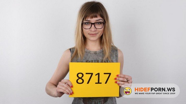 CzechCasting.com/CzechAV.com - Evzenie - 8717 [HD 720p]