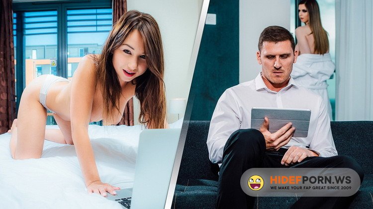 DigitalPlayground.com - Stella Cox, Taylor Sands - A Webcam Obsession [FullHD 1080p]