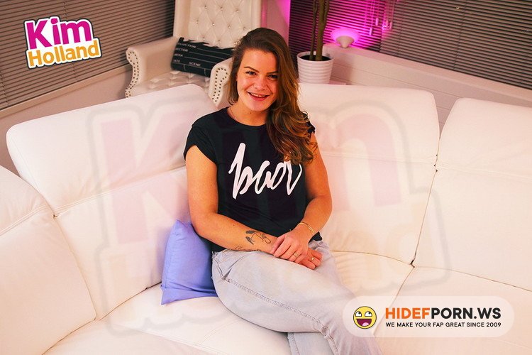 Kimholland.nl - Jade - Jade wordt door haar jeans heen geneukt [FullHD 1080p]