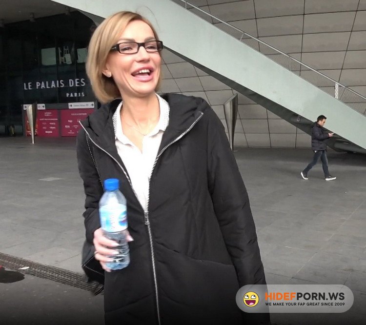 JacquieEtMichelTV.net - Elen - Elen 35ans assistante commerciale [FullHD 1080p]
