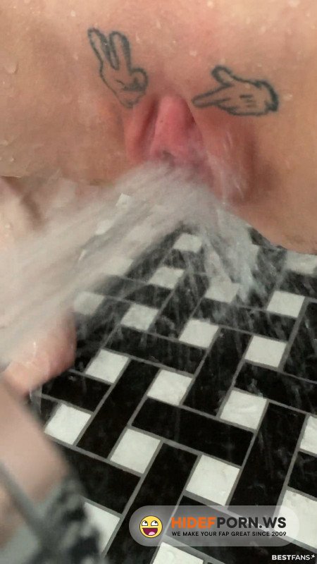 Amateurporn.cc - Amateur - Masturbate In Shower [UltraHD/2K 1920p]