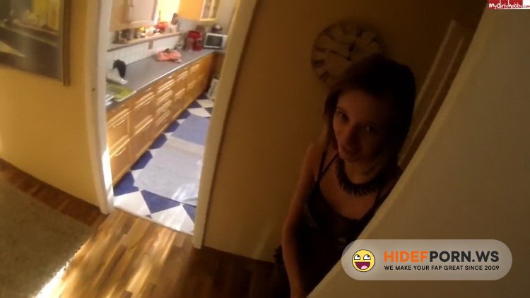 MyDirtyHobby.com - sexyRia - Schulden meiner Mitbewohnerin mit Sex beglichen [UltraHD 4K 2160p]
