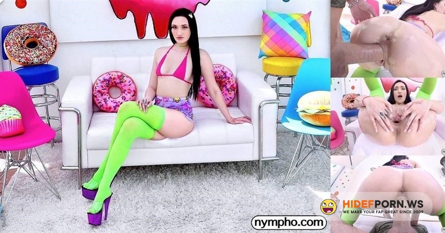 Nympho - Megan Hughes - Megan Gets Stretched Out [2021/SD]