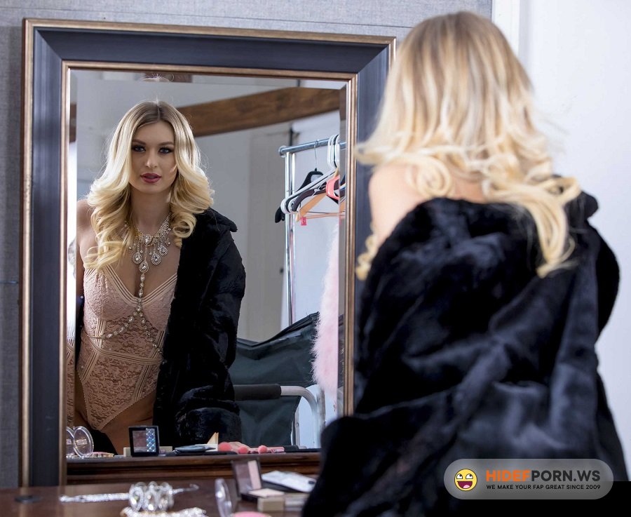 ArtSex.com - Natalia Starr - Sex With Beautiful Model After Photosession [HD 720p]
