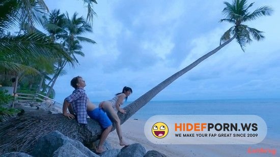 Lustery - E445 - Bruce And Nicole - Sunrise Quicke On The Beach [2021/SD]
