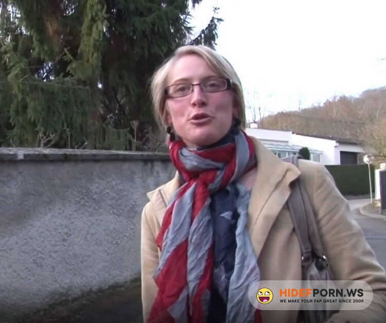 LaFRANCEaPOIL.com - Diane - Diane, jeune bourgeoise nympho, nous suit pour un casting sauvage! [FullHD 1080p]