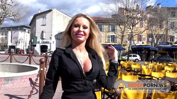 JacquieEtMichelTV.net/Indecentes-Voisines.com - Joanna - Joanna, 30ans, hotesse de lair [FullHD 1080p]