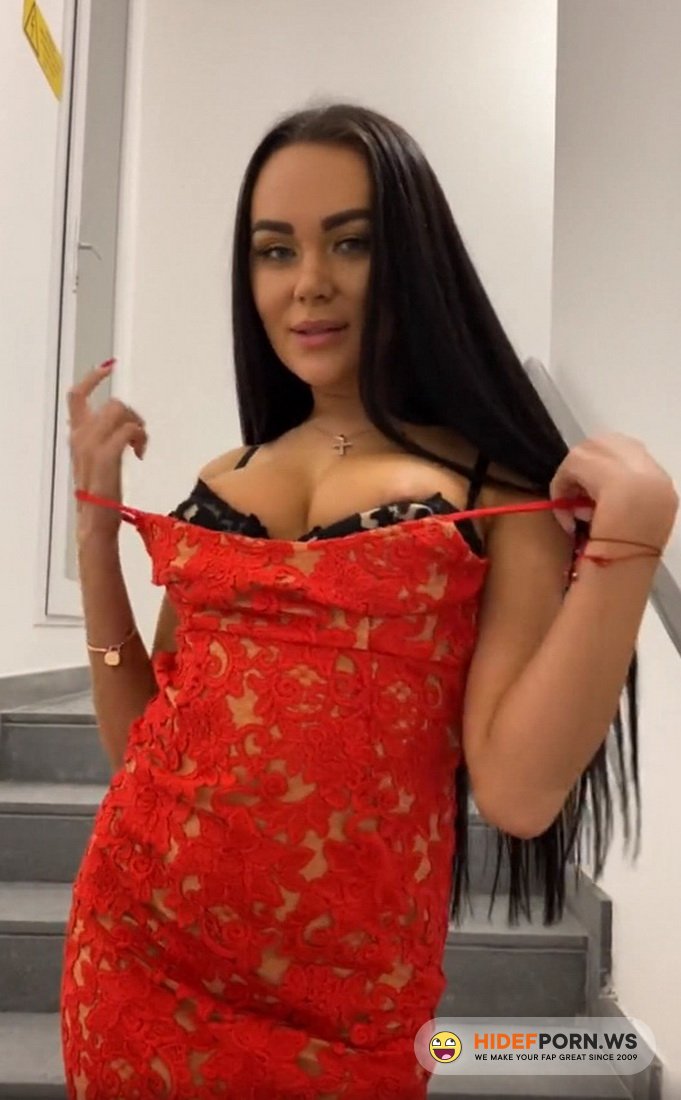 Modelhub.com - Katy Bugatti - Katy sucks dick in the stairwell katybugatti [UltraHD 4K 3840p]