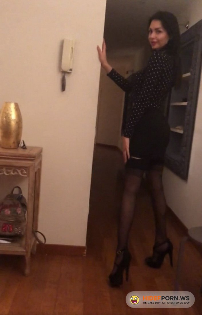 Modelhub.com - Katy Bugatti - Russian Elite Prostitute Dubai [UltraHD 4K 3840p]