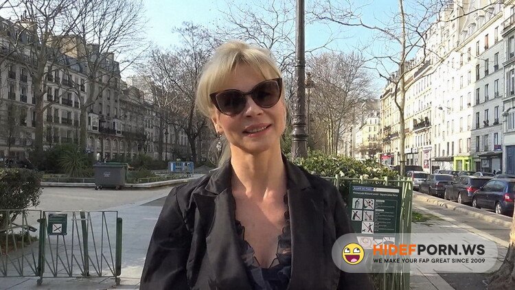 JacquieetMichelTV.net - Nadya - Lage Du Desir! [FullHD 1080p]