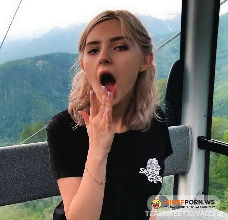 TeamSkeetXEvaElfie/TeamSkeet.com - Eva Elfie - Gondola Lift [FullHD 1080p]