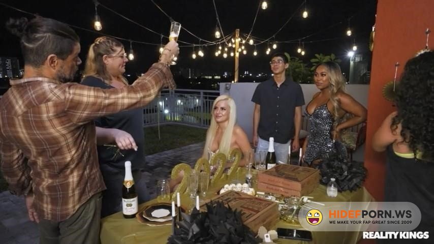 RKPrime - Breyana Moore - Humpy New Year [2021/SD]