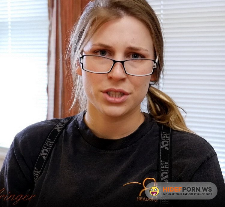 ManyVids.com/OnlyFans.com - Xev Bellringer - Unattractive Roommate Turned Into Cum Slut [UltraHD 4K 2160p]
