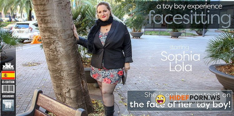 Mature.nl - Sophia Lola (EU) (46) - Attractive mature curvy lady gets her pussy licked by a Toyboy [FullHD 1080p]
