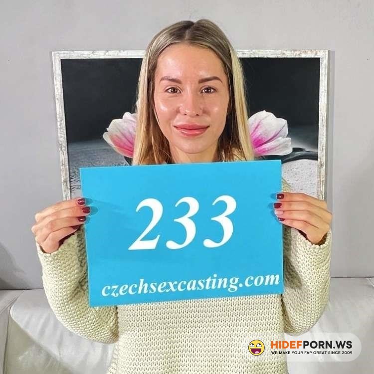 CzechSexCasting - Lucky Bee, Mr XY - Blonde Without Limit Shows Her Skills [2022/FullHD]